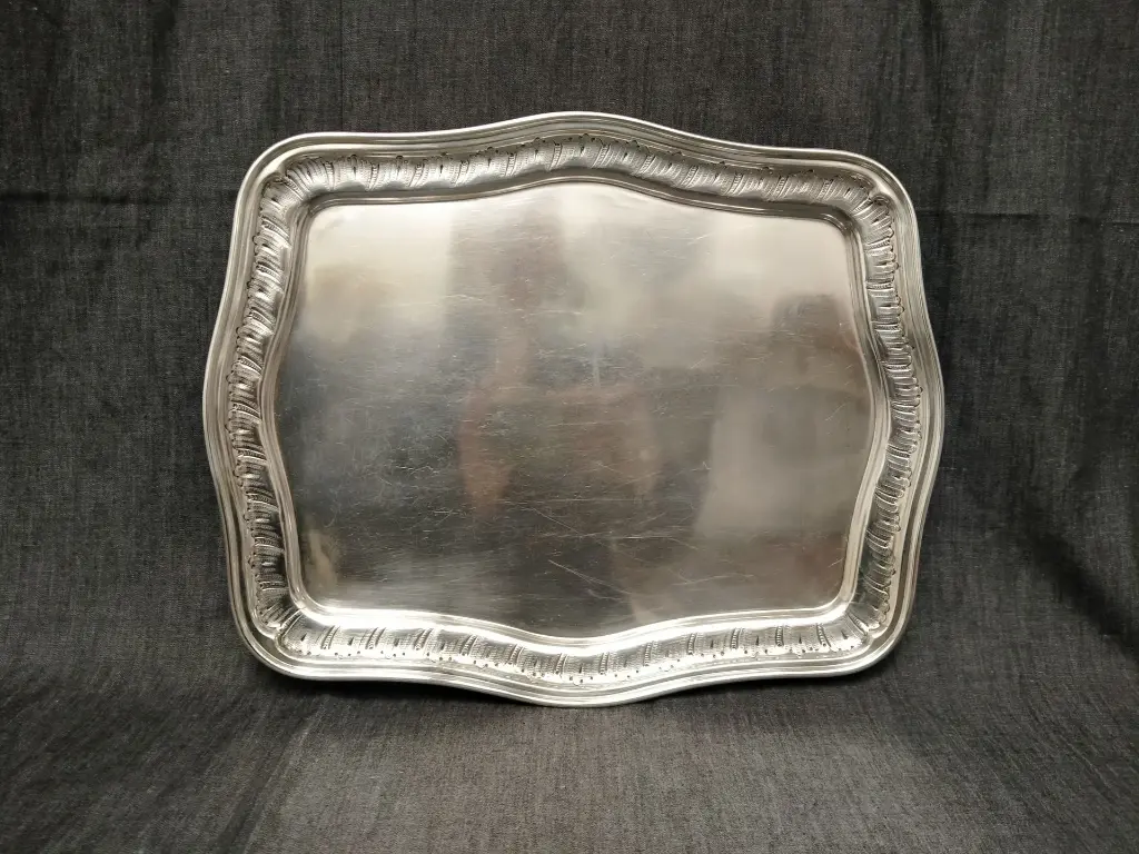 94-plateau-en-metal-argente-orfevre-whiskemann-style-louis-XV.webp