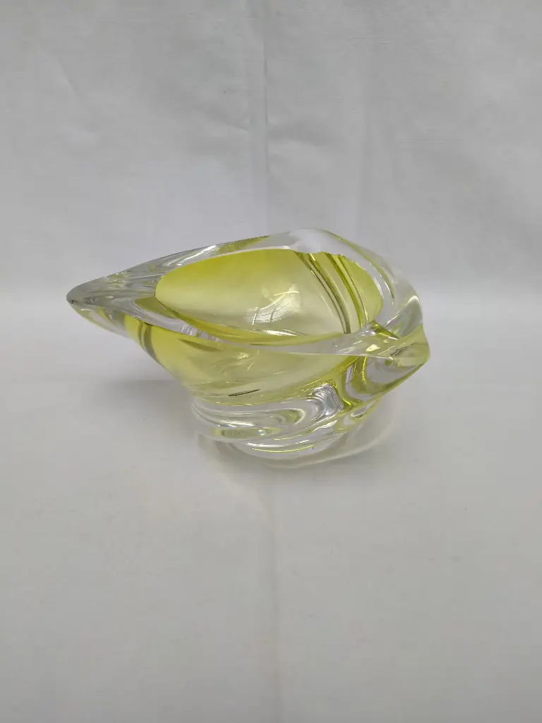 Cendrier en cristal jaune et transparent Val Saint Lambert 