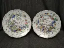 Paire de plats à décor de corne d'abondance Desvres Fourmaintraux Courquin 