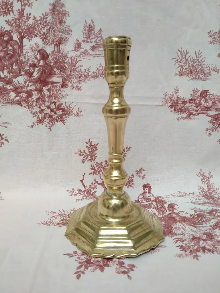 Flambeau en bronze Louis XV XVIIIe siècle