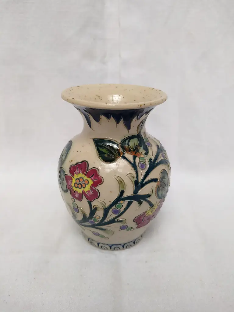 Petit vase en grès Groselle grès d'Alsace à décor de fleurs 
