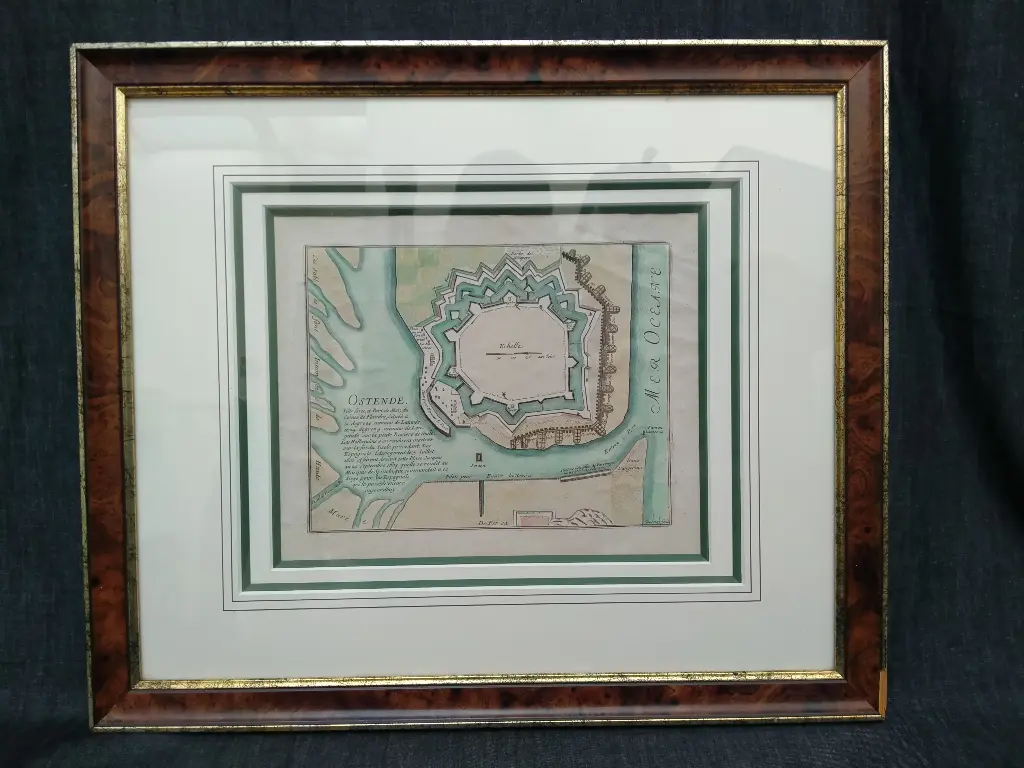 Gravure représentant le plan de la ville d'Ostende (Belgique) datant du XVIIIe siècle