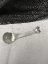 Pilon en verre datant du XIXe siècle