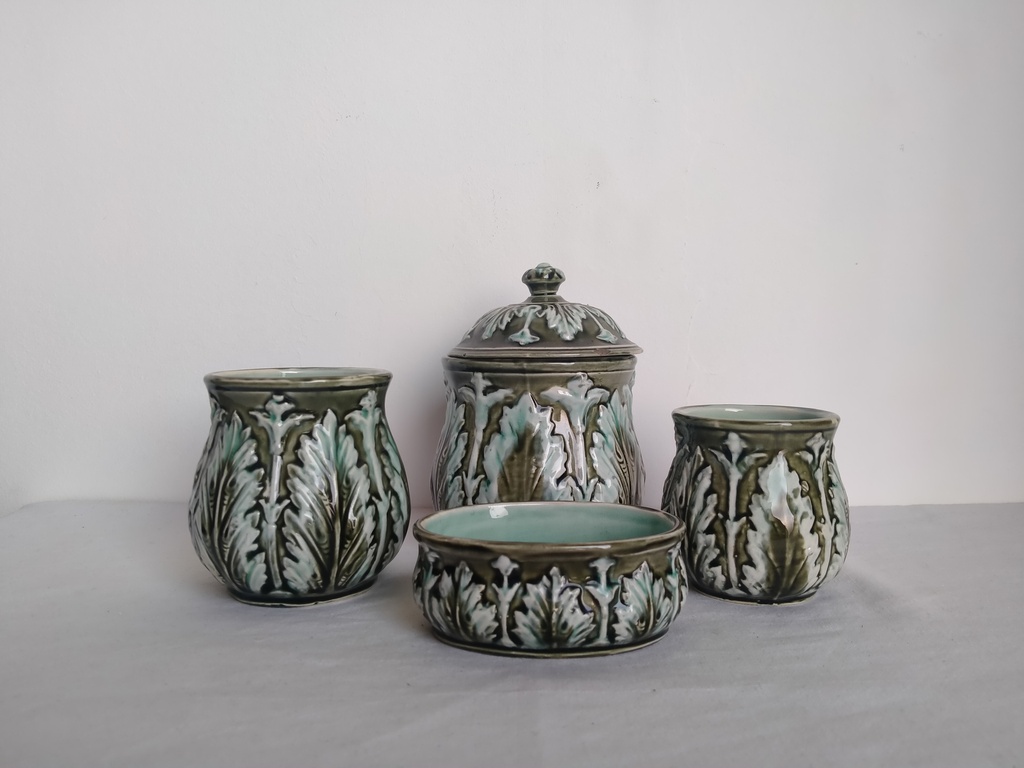 Nécessaire de fumeur en Barbotine reconvertible dans votre salle de bain