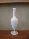 Soliflore en cristal d'opaline de Sèvres