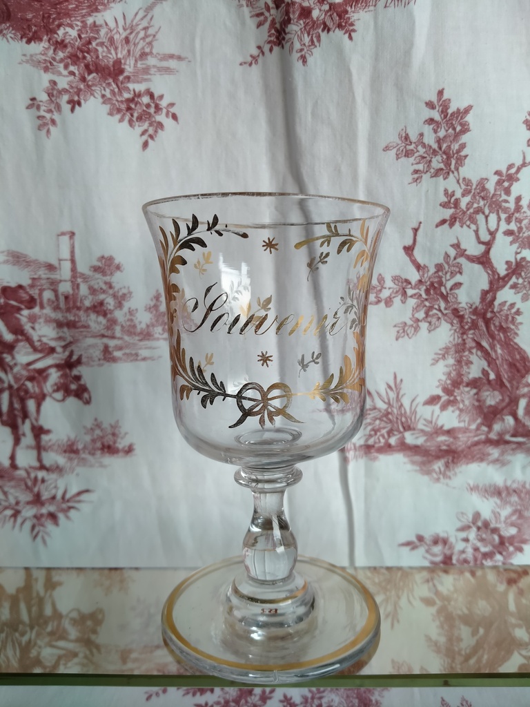 Ancien verre à eau "Souvenir" décor de dorure