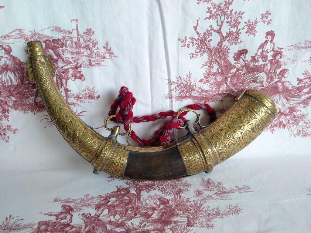 Corne à poudre marocaine