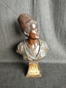 Buste en terre cuite polychrome représentant un homme orientaliste signée Friederich Goldschneider Vienne 