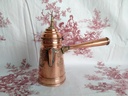 Cafetière en cuivre oriental 