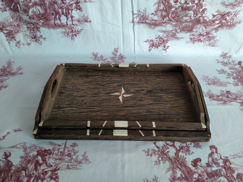 Ensemble de deux plateaux empilables Art Déco en palissandre 