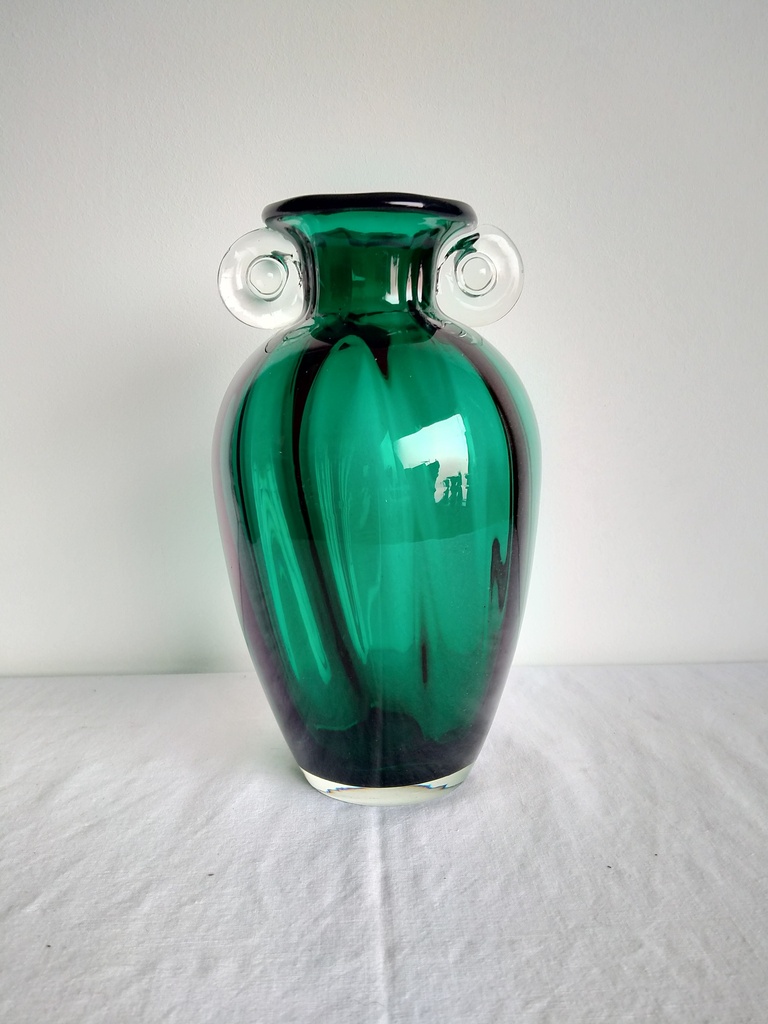 Vase en verre soufflé bouche couleur turquoise époque Art Déco