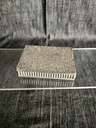 Petite boite à pilule rectangulaire en métal argenté 