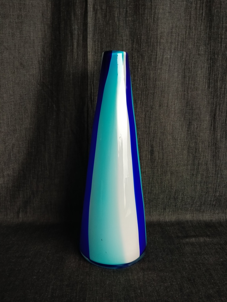 Vase en verre de Murano coloré bleu et blanc 