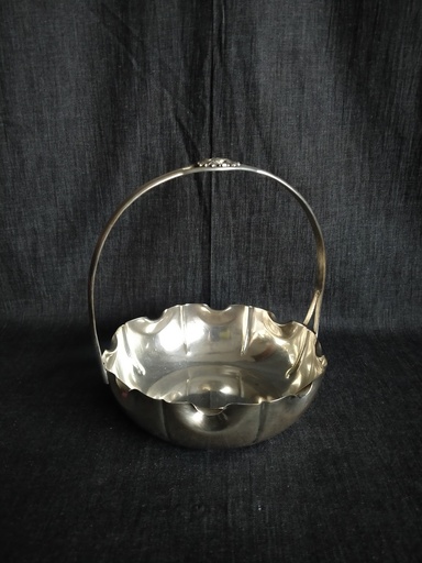 [23034/2] Panier ou corbeille en métal argenté 