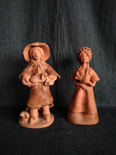 [A020] Ensemble de deux santons en terre cuite signé Cluercy fait main en France 