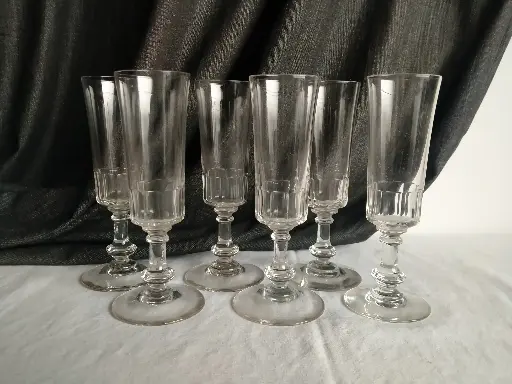 [A111] Série de 6 flutes à champagne modèle mirabeau Baccarat XIXe siècle