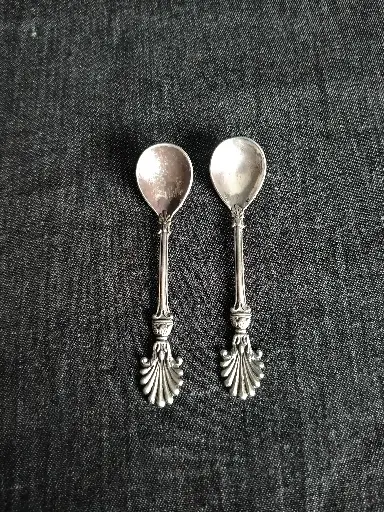 [23062/1] Paire de cuillères à sel en argent massif 