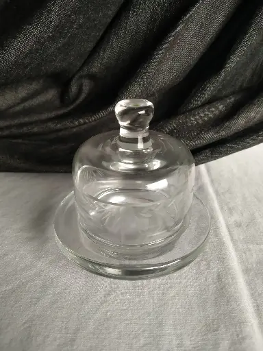 [24029] Beurrier individuel en verre gravé de fleurs 