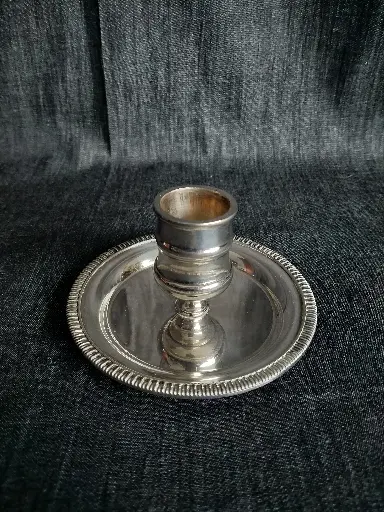 [A023] Petit bougeoir en métal argenté 