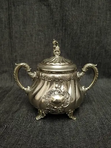 [A134] Sucrier en métal argenté de style Louis XV