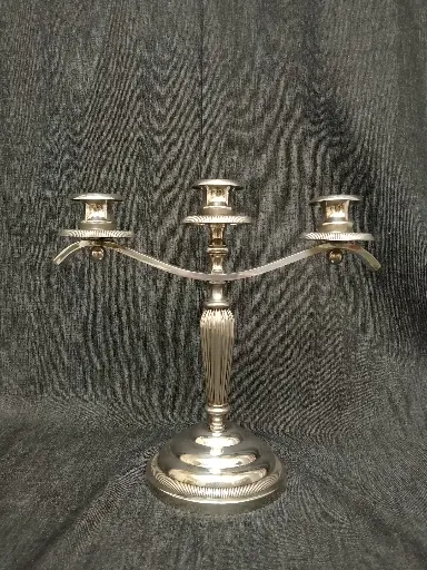 [26012] Chandelier en métal argenté anglais trois bras de lumière 
