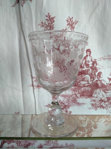 [A088] Ancien verre patronymique gravé "Joséphine Lombart"