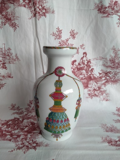 [25013/2] Vase en porcelaine de Paris décor par Pierre Frey collection tissue décor café Royale