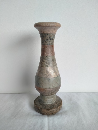 [25037] Petit vase en marbre