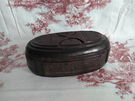 [25046] Petite boite en cuir touareg 