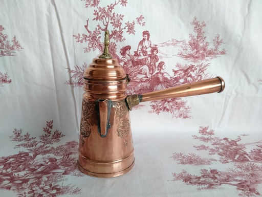 [25056] Cafetière en cuivre oriental 