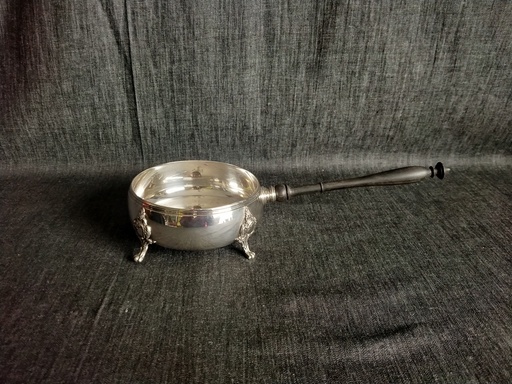 [25071/2] Poêlon à sauce en métal argenté 