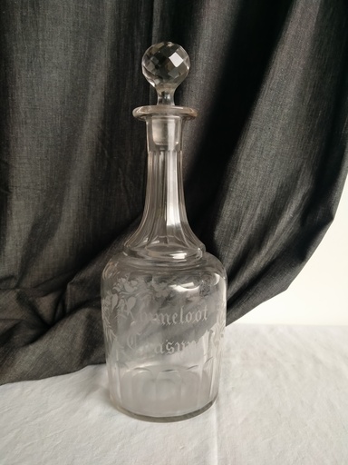 [25068] Carafe patronymique gravée "Ammeloot Cousyn" XIXe siècle 